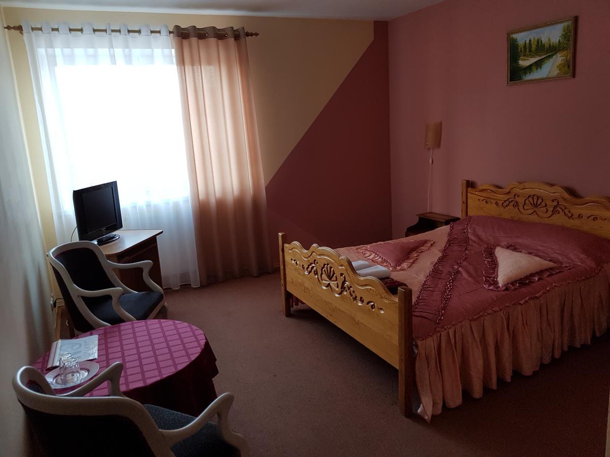 Hotel Suvorov Kobryn Exterior photo